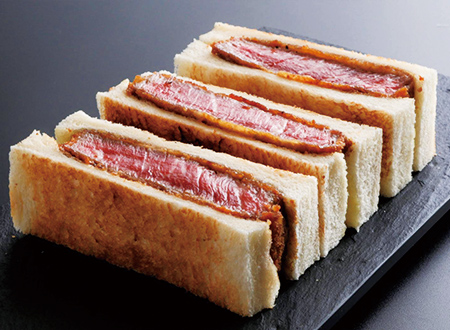 Kuroge Japanese beef filet cutlet sandwich ¥3,500