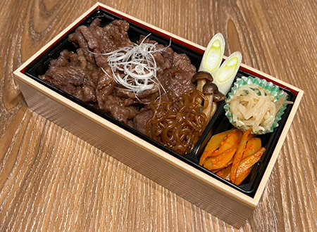 和牛寿喜烧 jyu(配 namul 和泡菜) ¥1,800(含税)